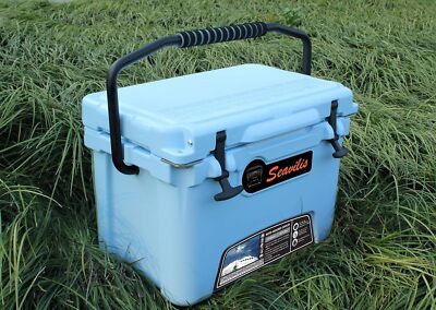 MILEE 20QT Portable Heavy Duty ice box w/ Aluminum Handle Roto