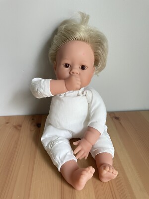 Vintage 2000 Original Lee Middleton Blonde Baby Doll Sucks Thumb