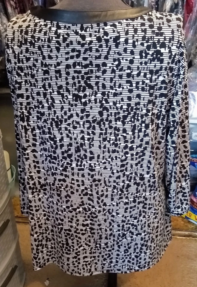 Blusas Cato talla 18/20 axilas 26 en hombros abajo 27 en parte inferior 29 en Lk nuevas Foto 3 de 4