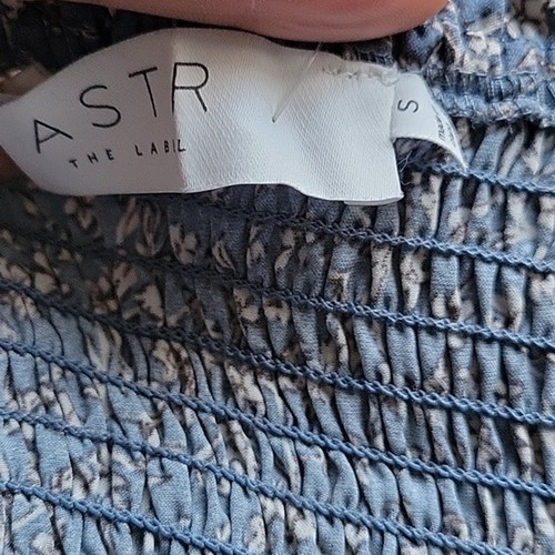 ASTR THE LABEL Blue Floral Midi Dress - Picture 10 of 12
