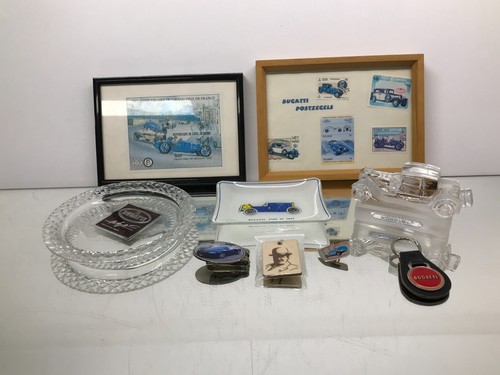 10x BUGATTI MEMORABILIA KEYCHAINS + PLATE/ASHTRAY + GLASS + STAMPS ETC - GOOD - Imagen 7 de 9