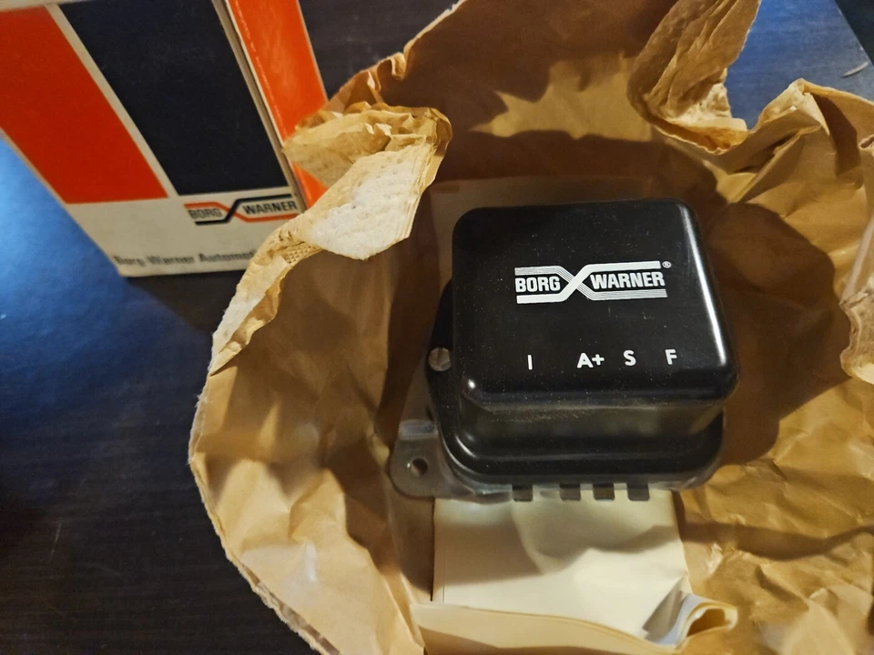 Regulador alternador NOS Borg Warner R-285 Foto 2 de 4