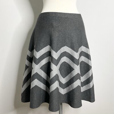 Vila Milano Skirt A-line Flare Knit Size S Chevron Design Classic Pull-On Knee