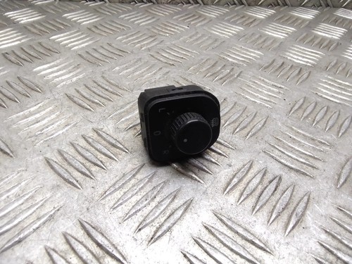 VW GOLF V 1K1 Spiegeleinstellschalter 1k0959565f 2.00 Diesel 103kw 15073777