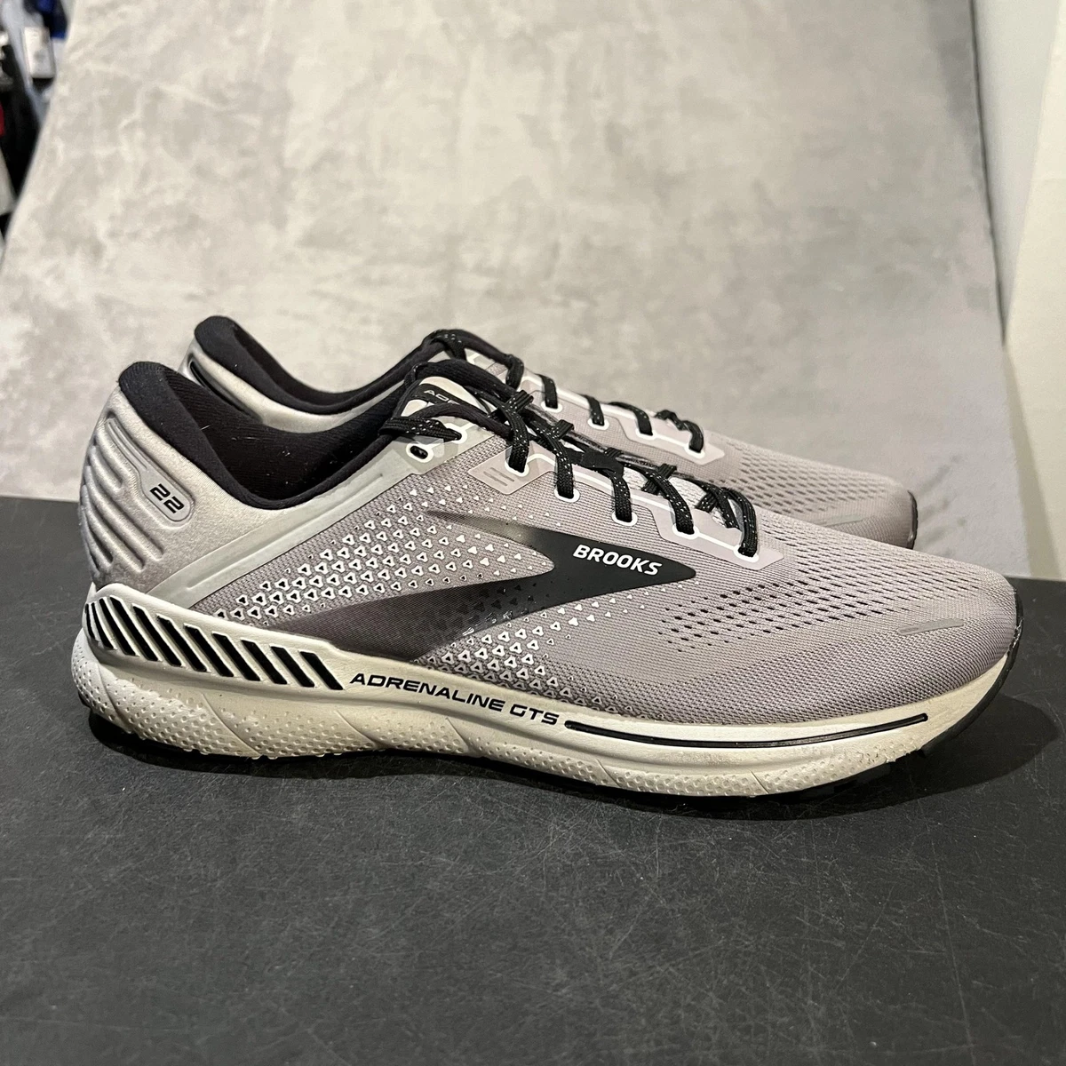 Brooks Adrenaline GTS 22 2E Wide Grey Black for sale | eBay display picture 2