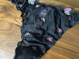 Vtg &lsquo;04 Victoria Secret Sexy Little Things butterfly Thong Sz S HTF Roses Mesh