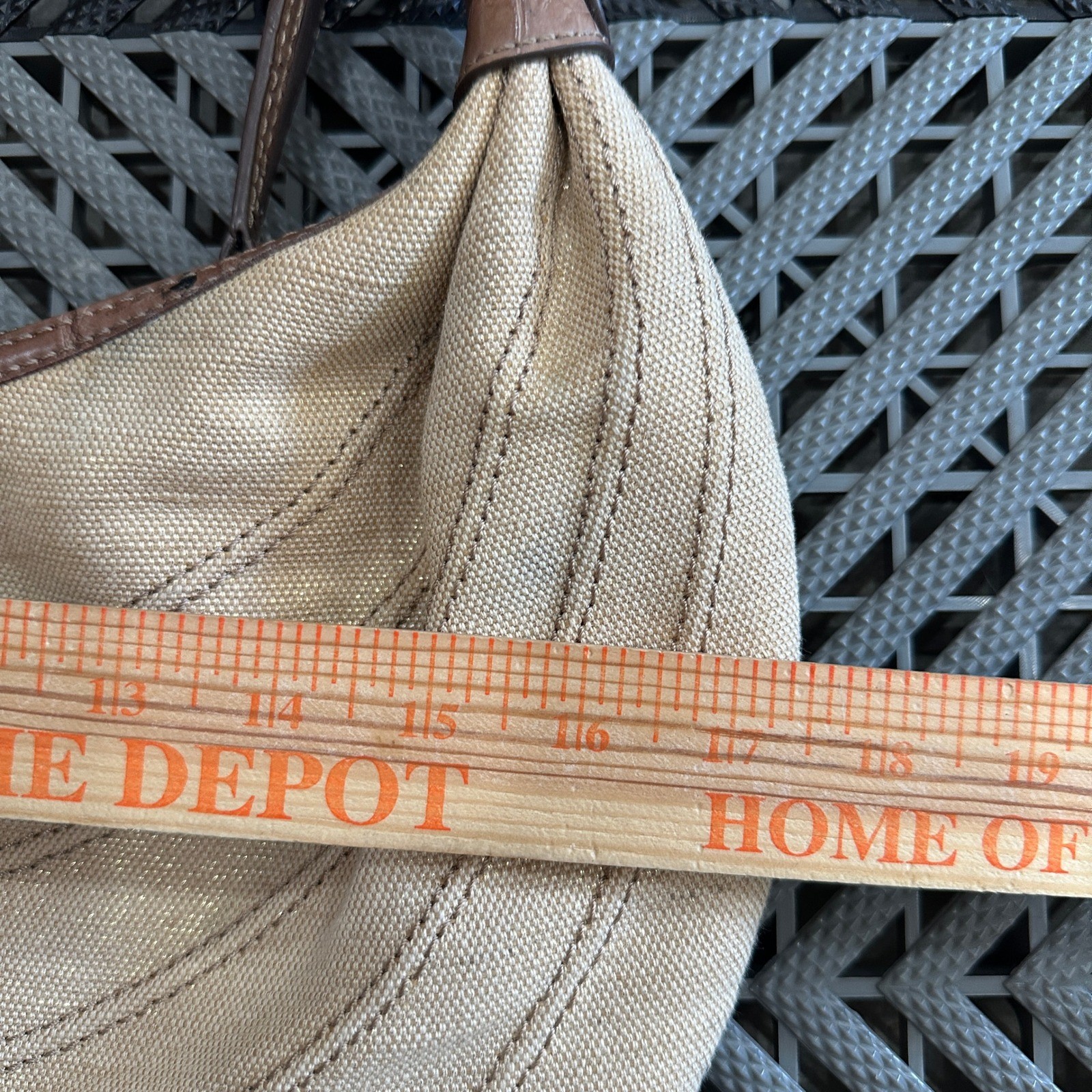 Liz Claiborne Hobo Bag Beige Canvas Purse Brown Leather Trim Shoulder Bag