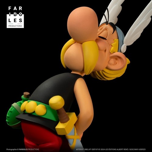 Asterix Emblem Figure - FARIBOLES FARCLA021 - Picture 2 of 5