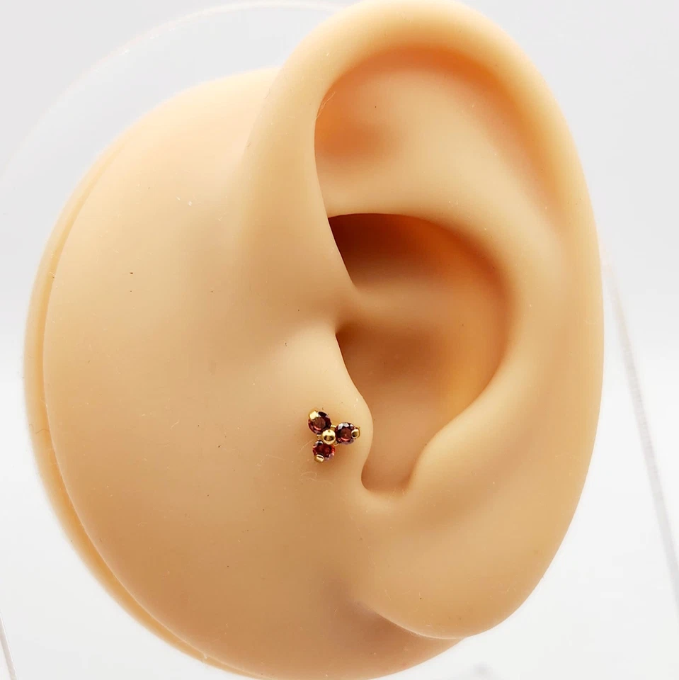 Red Trinity CZ PVD Coated Titanium Top Internal Thread Labret - Image 4 of 4