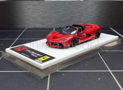 DMH 1/64 Scale Red LaFerrari Aperta Convertible Sports Car Model