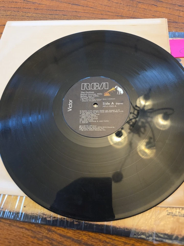 “Wanted!” The Outlaws LP Waylon Jennings Willie Nelson Colter Glaser Shrink C65 - Image 3 of 4