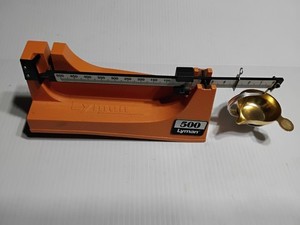 Lyman 500 Powder Scale..Nice ..Look..