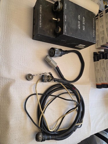 Cerdec Military Army Power Supply P/N 570415G1 P/S MMBJ-2.1 Plus Cable Connect