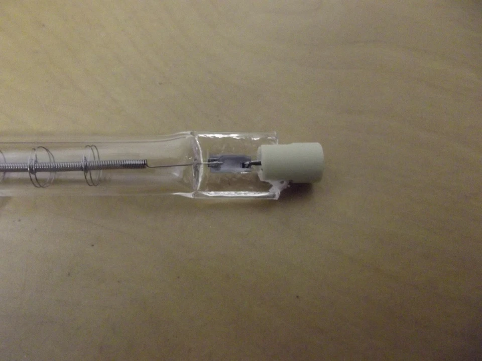 GE Standard 23744 50 WATT 120V Lighting 11000 LM 2500H T3 Clear NOS - Image 4 of 4