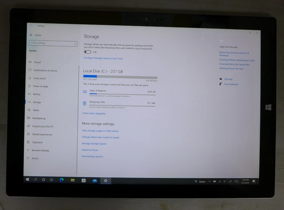 Microsoft Surface Pro 3, i5, 8GB, 256GB, Silver, 12.3"- Noisy fan, touch issue - Image 3 of 4