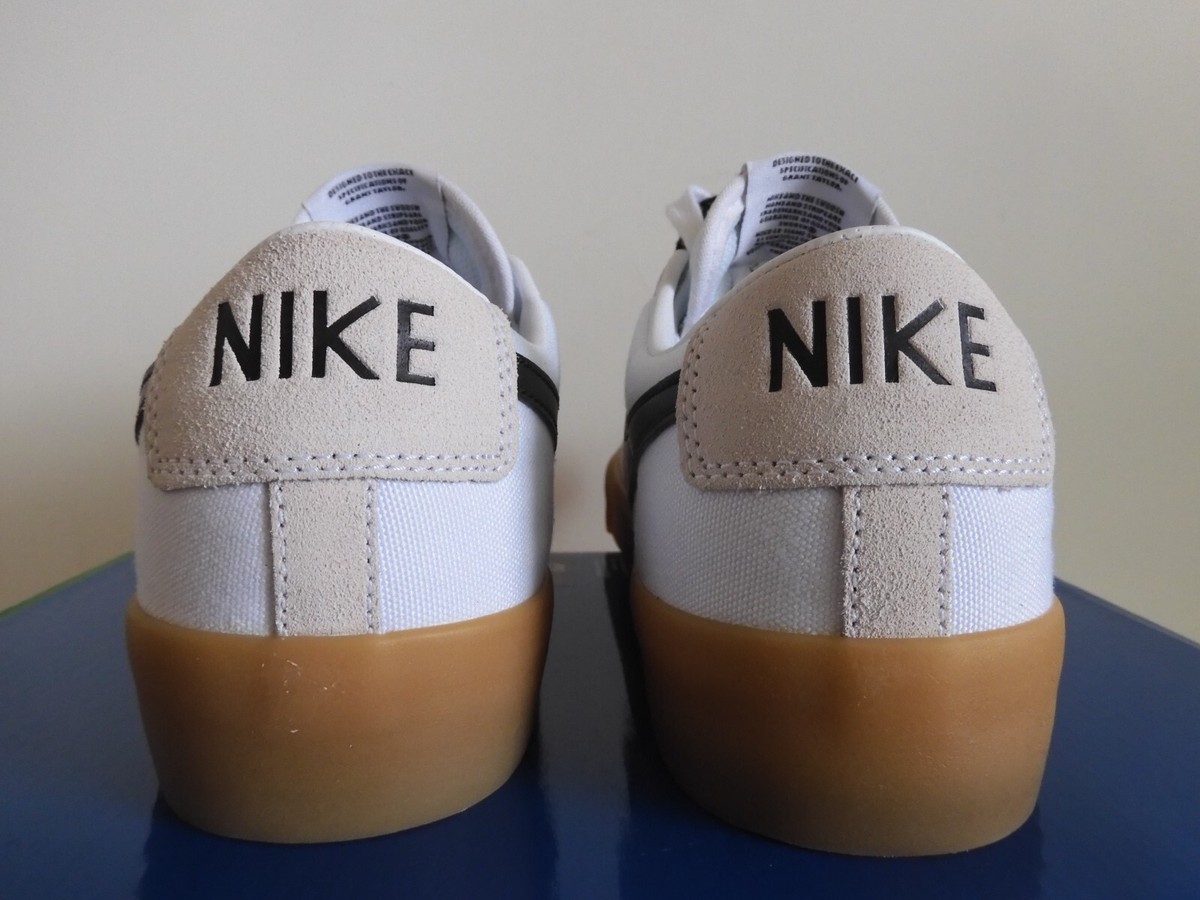 NIKE SB ZOOM BLAZER LOW PRO GT WHITE-BLACK-WHITE-WHITE SZ 11