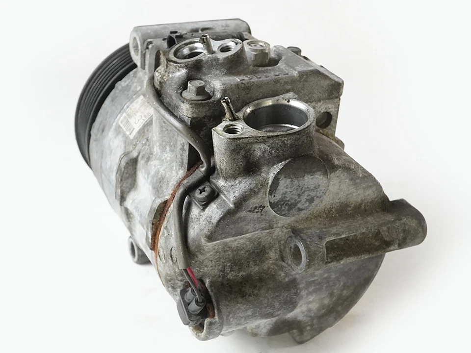 2010 - 2012 Mercedes Benz E Class E350 Air Conditioning Compressor Pump Motor - Изображение 3 из 4