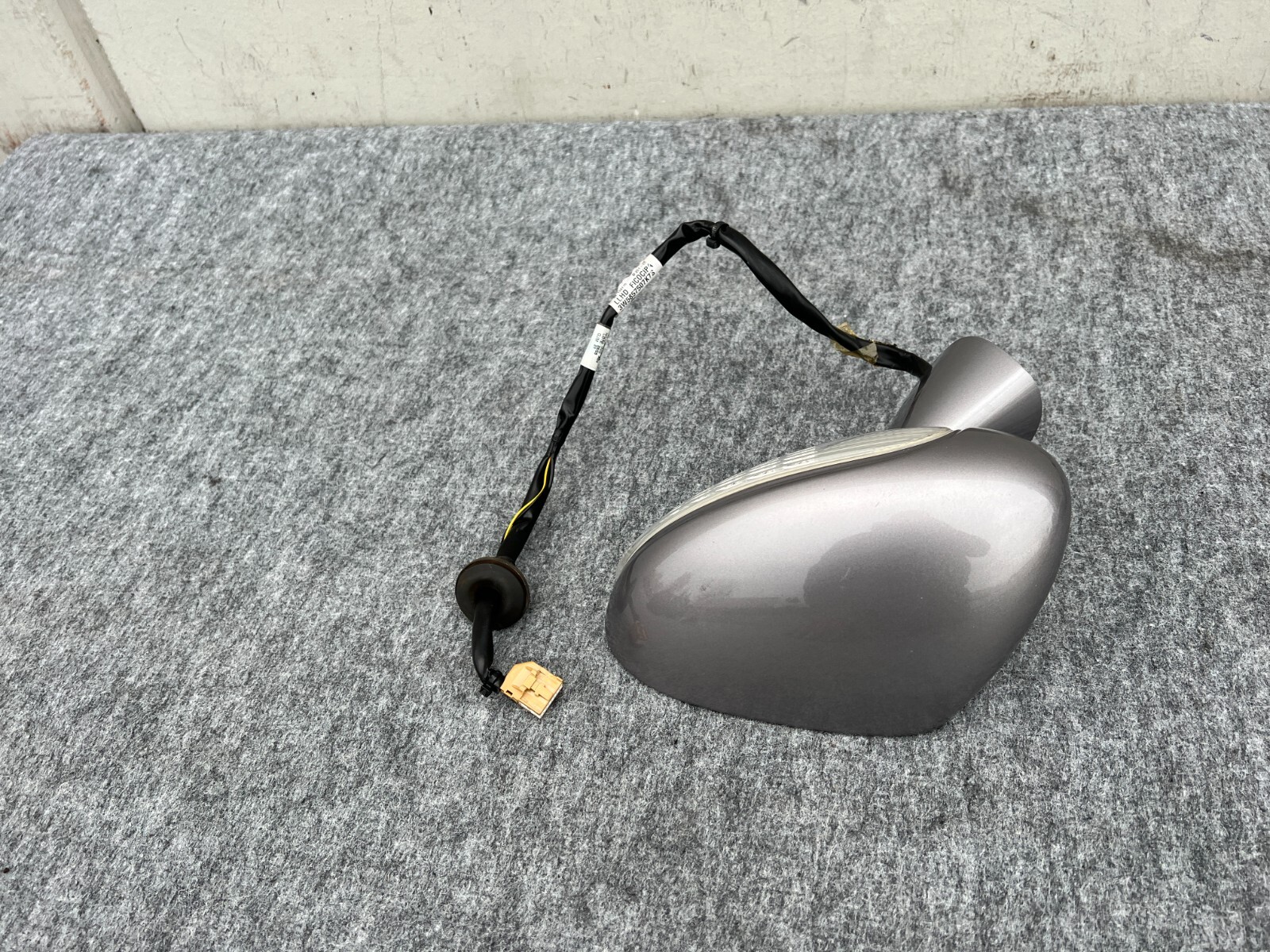LEFT DRIVER DOOR MIRROR AUTO FOLD COMPLETE BENTLEY FLYING SPUR (2006-2008) OEM