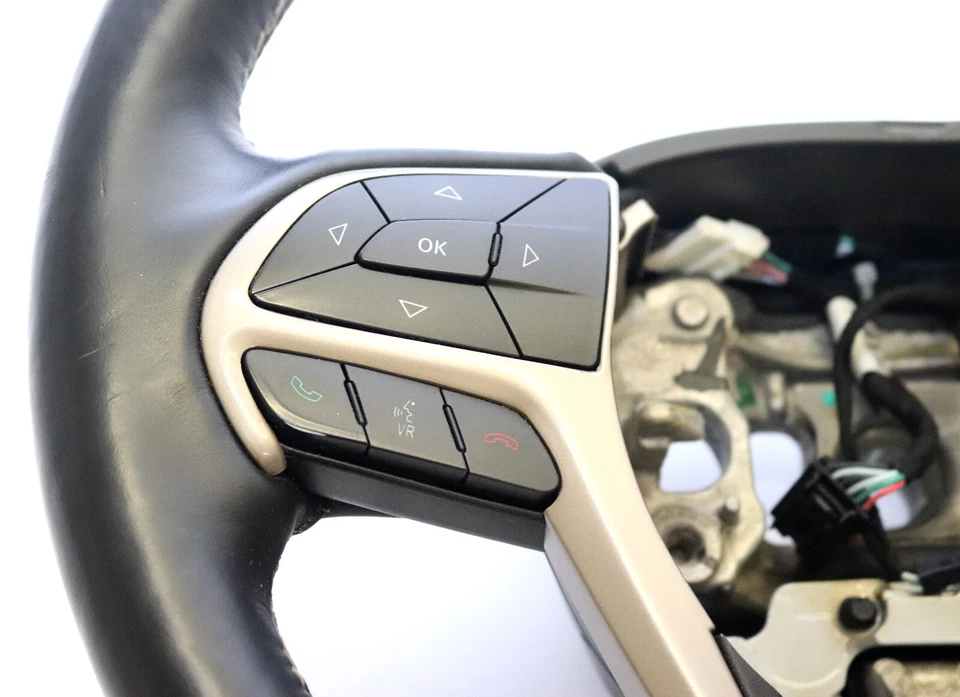 Jeep Grand Cherokee WK2 Facelift Leder HOLZ Lenkrad Multifunktionslenkrad - Image 3 of 4