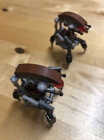 LEGO Star Wars 75000 Clone Troopers vs. Droidekas 99% Complete, No Instructions