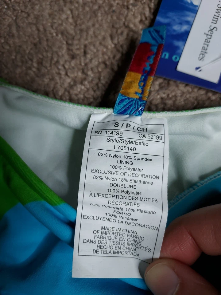 Pantalones de bikini Island Soul pequeños azules verdes y blancos a rayas Island Soul nuevos con etiquetas Foto 3 de 4