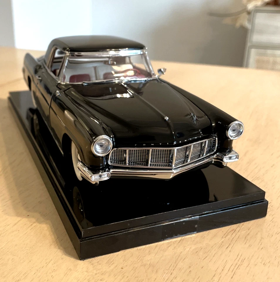 Franklin Mint 1956 Continental Mark II Die-Cast Car 1:24 Scale-Beautiful Black  - Image 2 of 4
