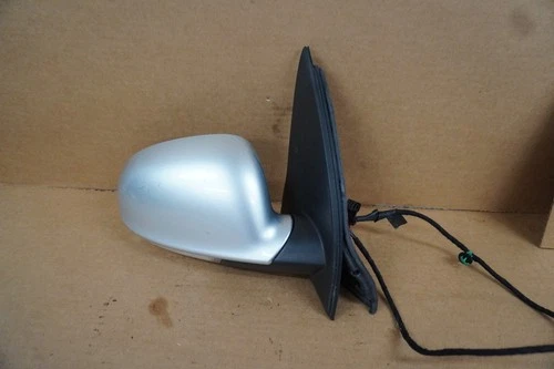 06 07 08 09 10 Volkswagen Passat Right Passenger Side View Mirror OEM 12861642