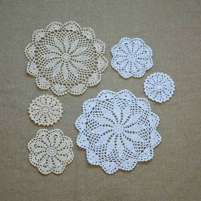 4Pcs/Lot Vintage Hand Crochet Lace Doilies Round Table Mat Flower Coasters Doily