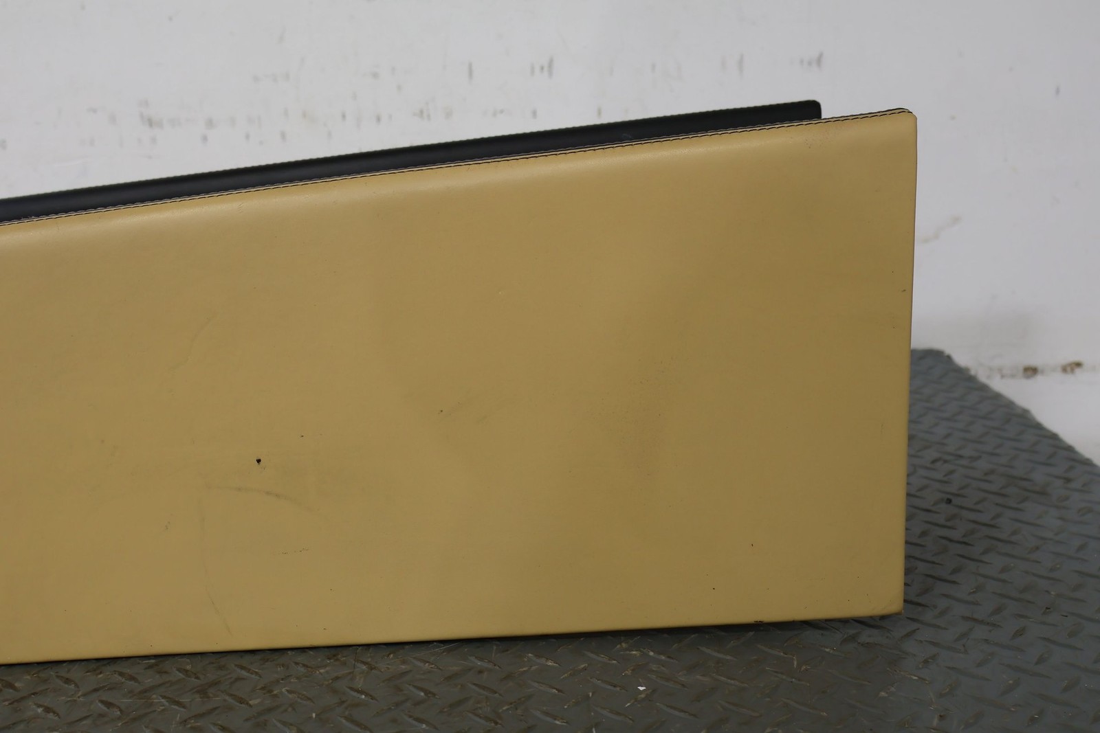 Bentley Continental 2006 Front Center console