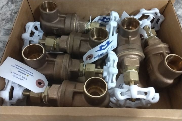 Milwaukee Valve UP115 1 6 Pk 1 In Sweat x Sweat Connection Bronze Gate Valve