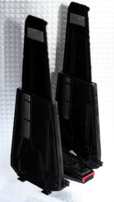 Disney/Hasbro Star Wars Black Series Titanium #3 Kylo Ren's Command Shuttle  Blk