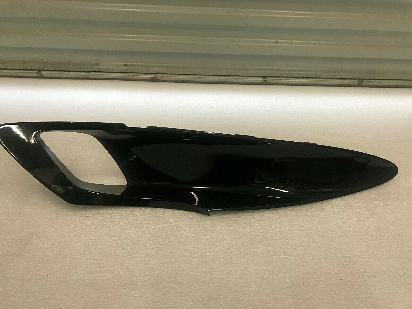MCLAREN 720S PASSENGER RIGHT SIDE REAR AIR INTAKE COVER OEM 14AB336CP