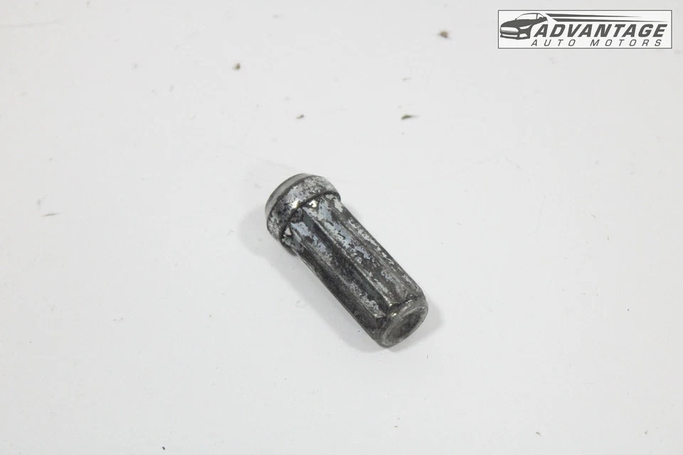 2015-2023 FORD MUSTANG FRONT & WHEEL BOLTS LUG NUT W/ KEY SET OF 19 OEM - Image 4 of 4