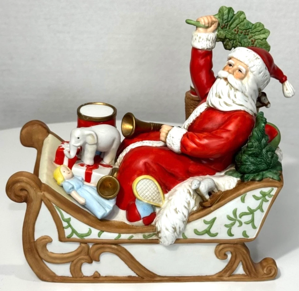 Schmid Christmas Music Box In Collectible Music Boxes (1970-Now