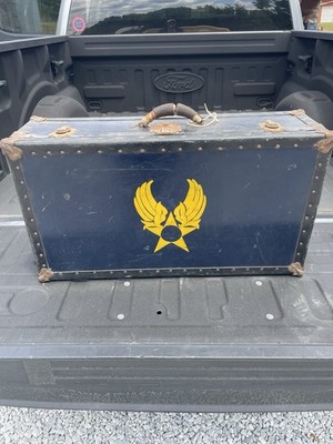Antique military United States Air Force Trunk made by Texas Trunk