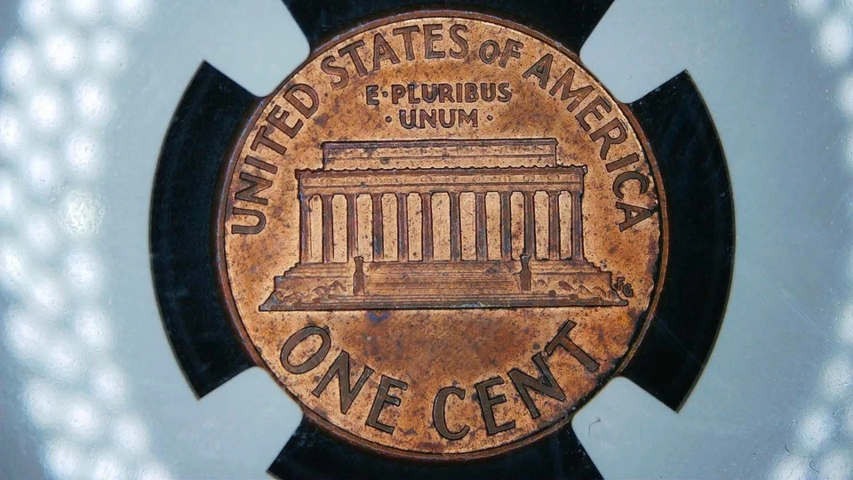 1999-P Lincoln Memorial Cent ""Wide AM"" **Graded NGC As MS 63 RB** Great Slab - Image 4 of 4