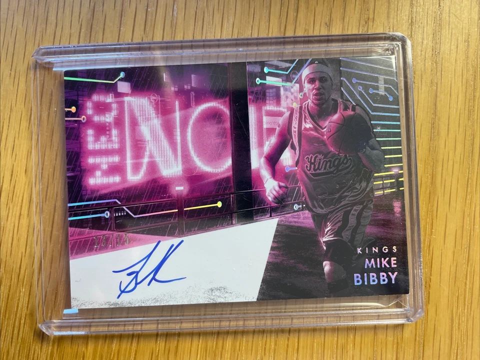 2024 Panini Noir Mike Bibby Neo Noir On Card Auto 13/15 - Card #NEO-MBI - image 2 of 3