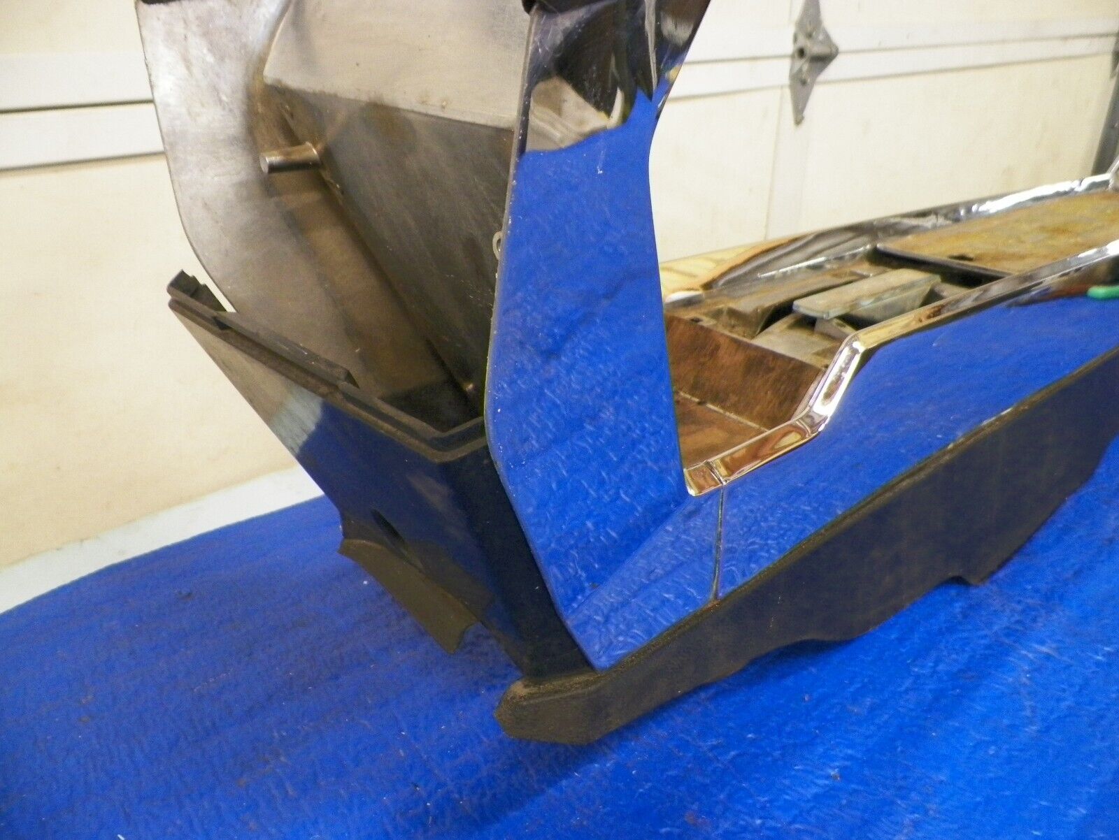 Picture 4 of 15
