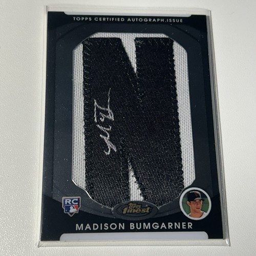 Madison Bumgarner 2010 Topps Finest Letter N Patch Auto RC #d /106 Giants
