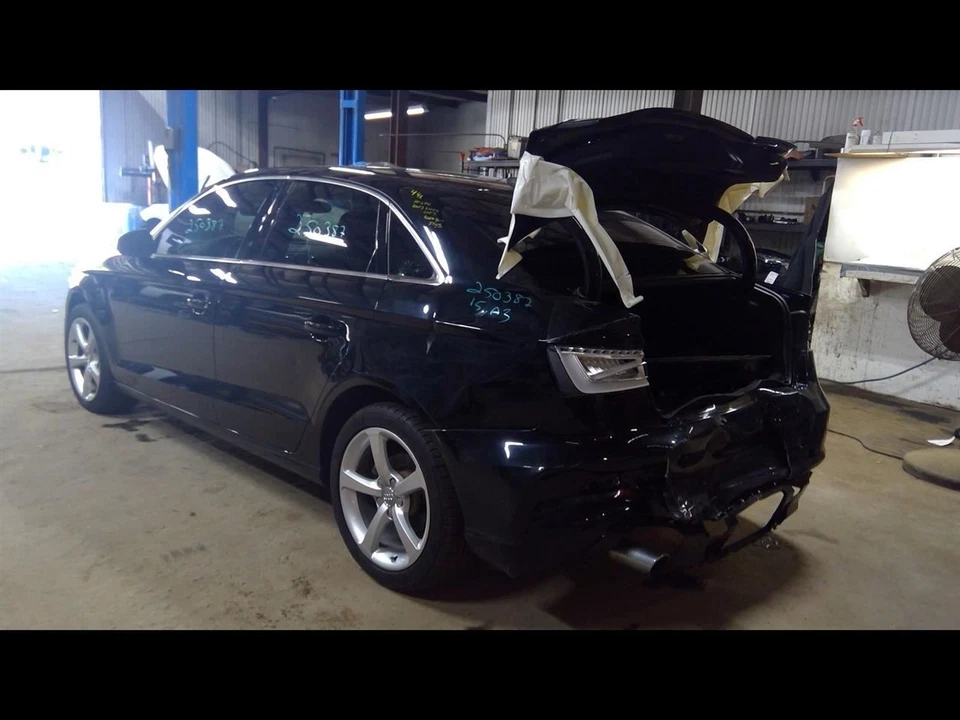 Depósito de lavado compatible con 15-16 AUDI A3 1669797 Foto 3 de 4