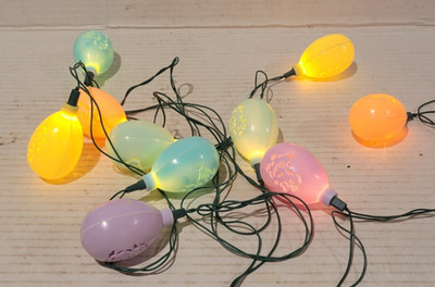 Vtg Happy Easter 10 pc Chick & Duck Plastic Hanging String Light Covers
