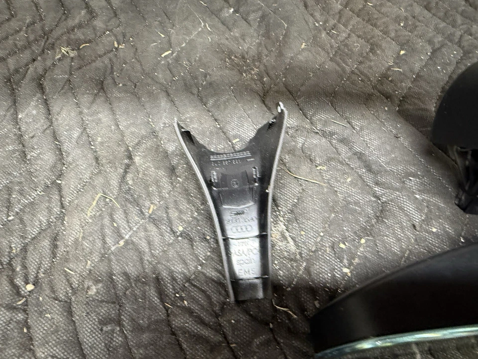 Unidad de montaje de espejo retrovisor interior delantero Audi R8 V10 4S 2017-2023 OEM Foto 3 de 4