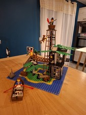 Lego Pirates 6270 Forbidden Island