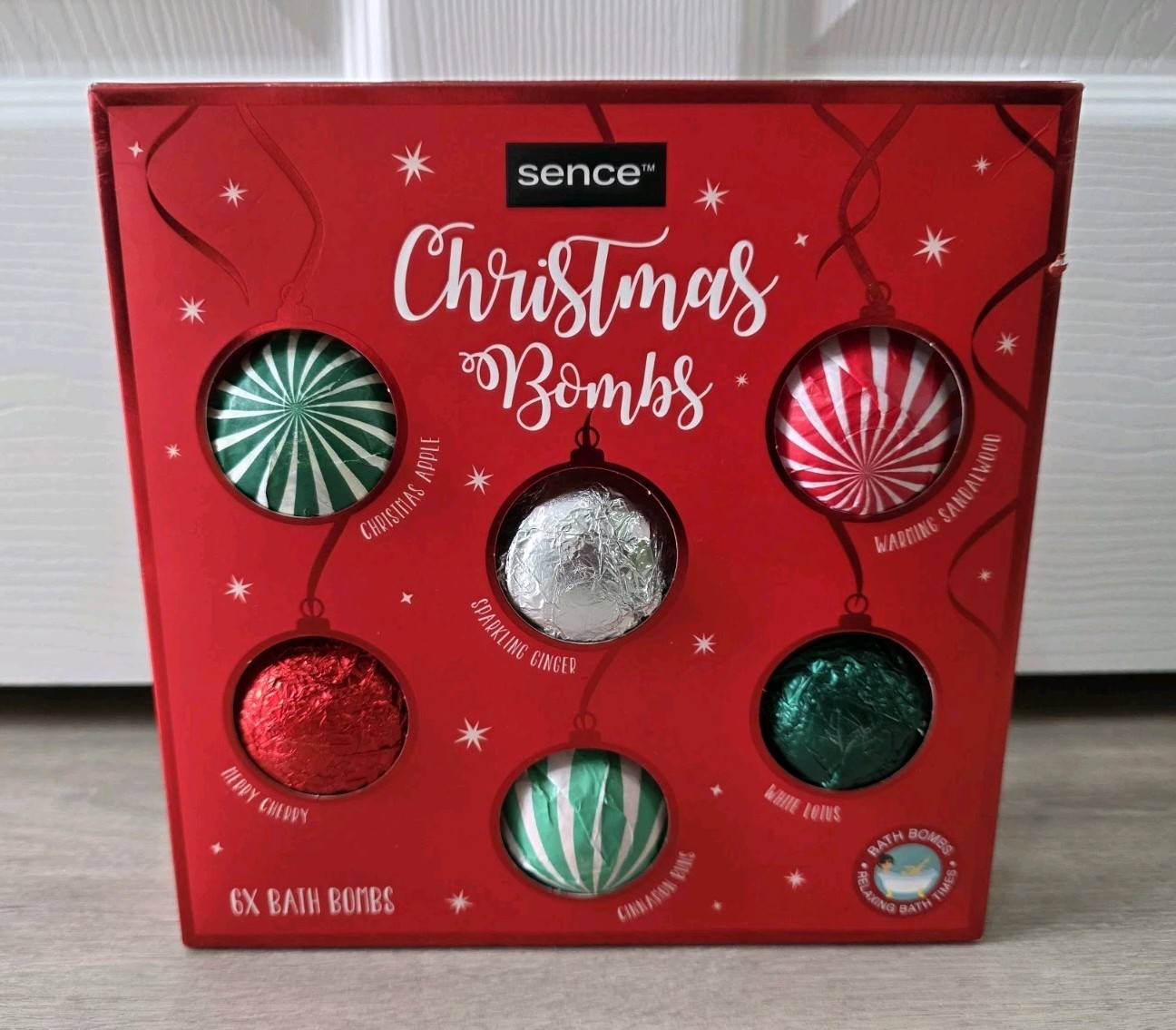 SENCE - CHRISTMAS BATH BOMBS GIFT SET - PACK OF 6 - CINNAMON / CHERRY / GINGER