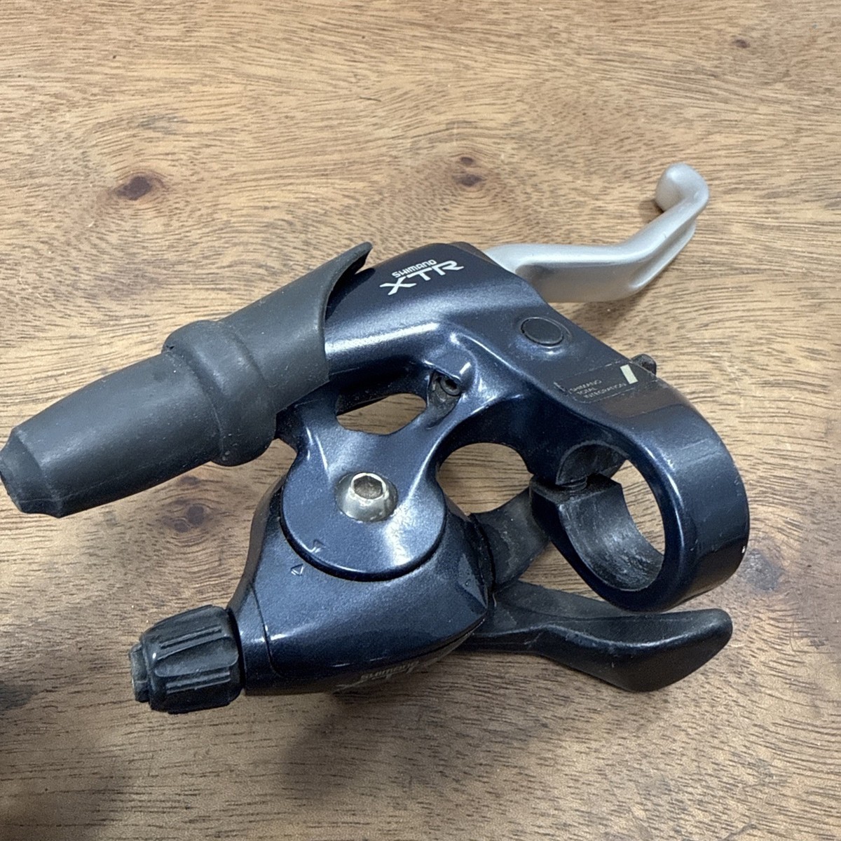 Shimano XTR ST-M900 8 Speed STI Shifter Cantilever Brake Levers