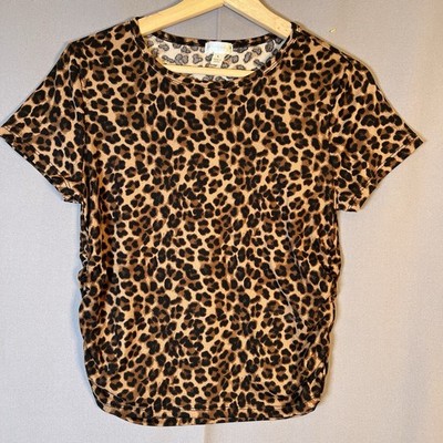 Women's Short Sleeve Cheetah Print Ribbed Short Sleeve Top With Side Ruching
