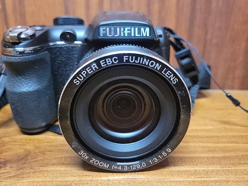 Fujifilm FinePix S4530 30x Zoom 14.0MP Digital SLR Camera Black Tested - Picture 2 of 5
