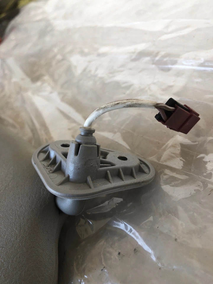 BMW Serie 3 328Ci 2000 parasol delantero con iluminación de espejo pasajero derecho Foto 3 de 4