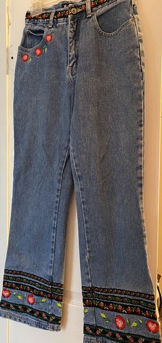 Vintg 1990's RVT serve Piping Hot Jeans 