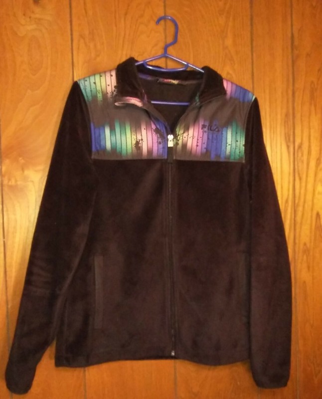 FILA Full Zip Sweatshirt Black Women's XS With Rainbow Yoke And Zipper EUC Warm